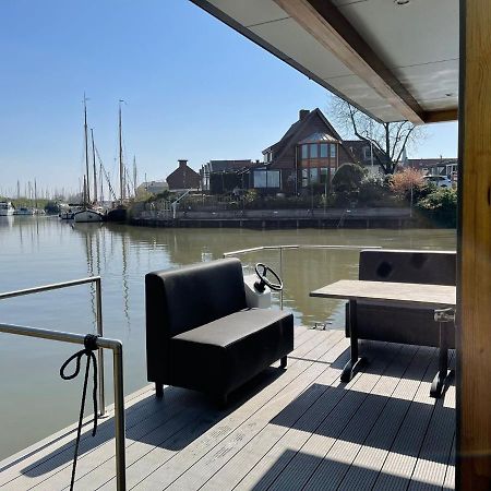 Waterfront Houseboat Near The Centre 호텔 모니켄담 외부 사진